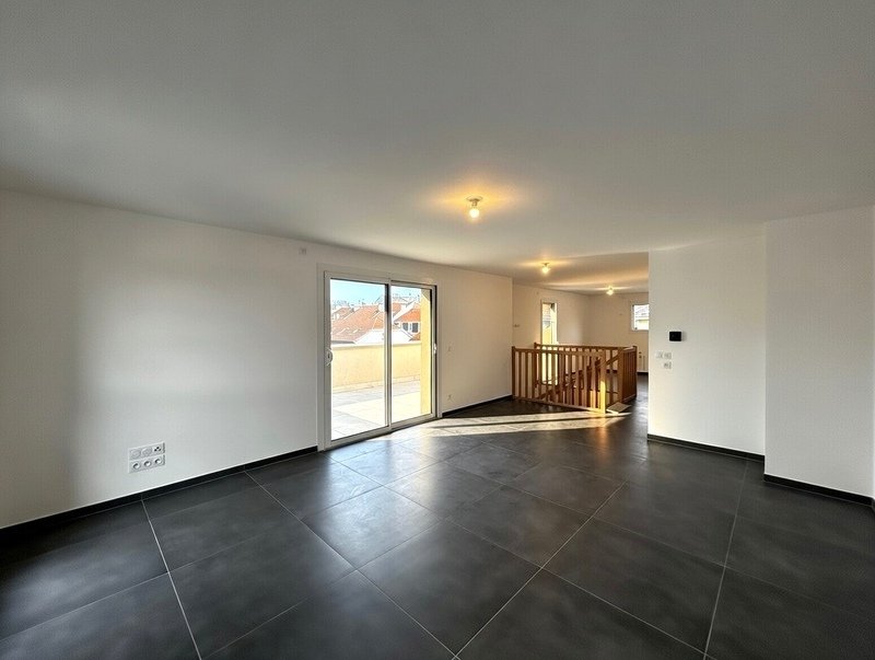 Appartement à Annemasse, Auvergne-Rhône-Alpes, France 3 - 18266348