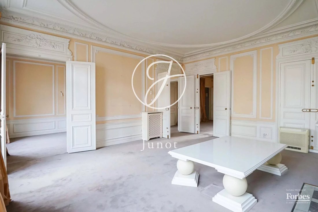 Apartment in Muette Nord, Paris 16e Arrondissement, Paris 4 - 18265382