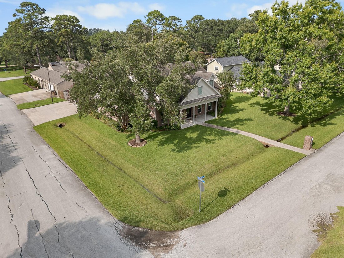 House in Dickinson, Texas, United States 3 - 18217129