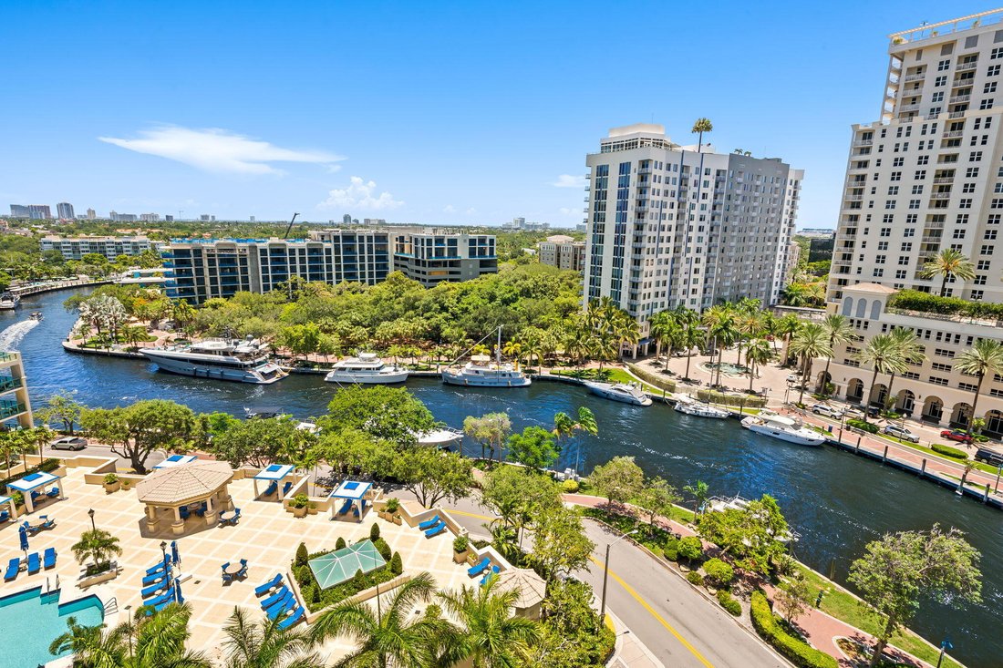 Condo in Fort Lauderdale, Florida, United States 2 - 18152626
