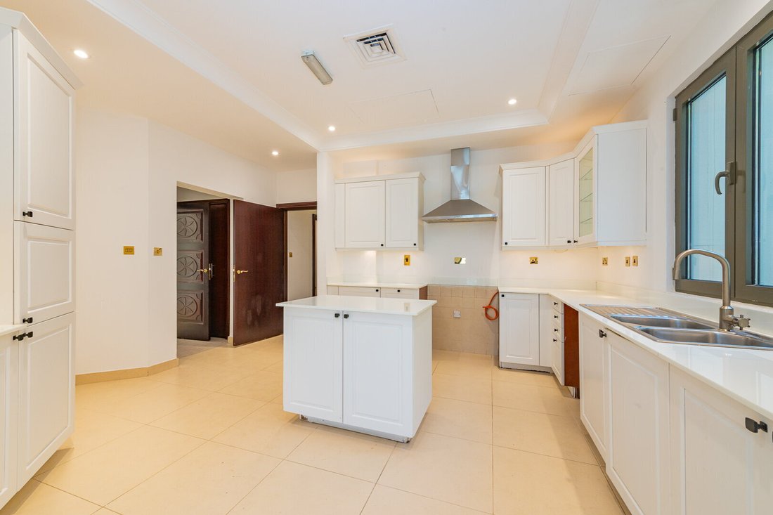 Villa in Palm Jumeirah, Dubai, United Arab Emirates 4 - 17019925