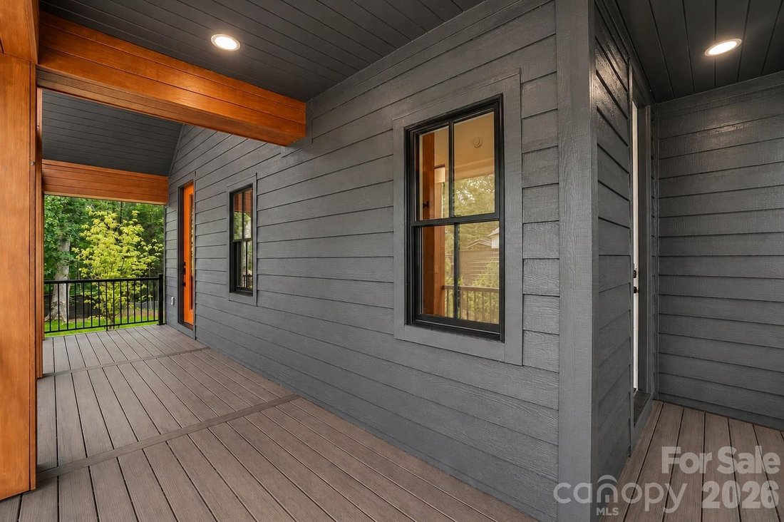 Casa en Brevard, Carolina del Norte, Estados Unidos 5 - 18184370