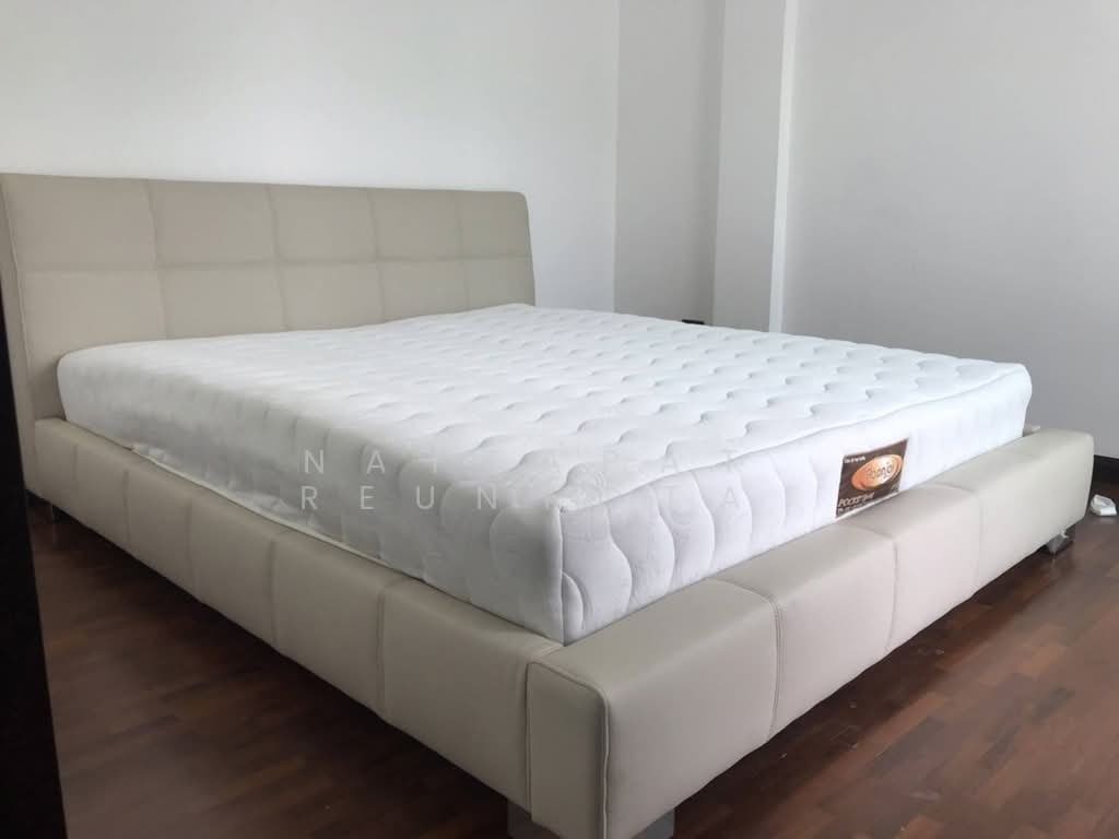 Townhouse in Bangkok, Krung Thep Maha Nakhon, Thailand 1 - 18262436