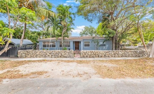Land in Miami, Florida, United States 1