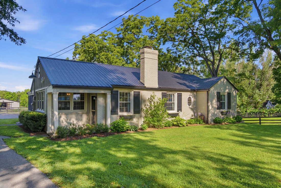 House in Lexington, Kentucky, United States 4 - 18260076