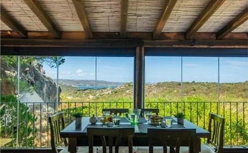 Apartment in Area Arzachena Paese, Arzachena, Sardinia 1