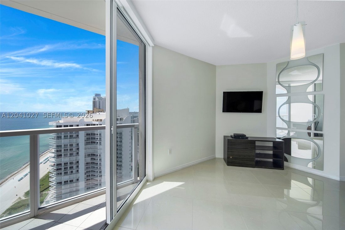 Condo in Sunny Isles Beach, Florida, United States 4 - 18264393