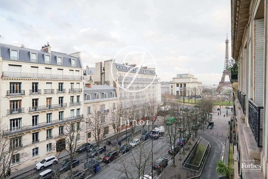Apartment in Muette Nord, Paris 16e Arrondissement, Paris 2 - 18265382