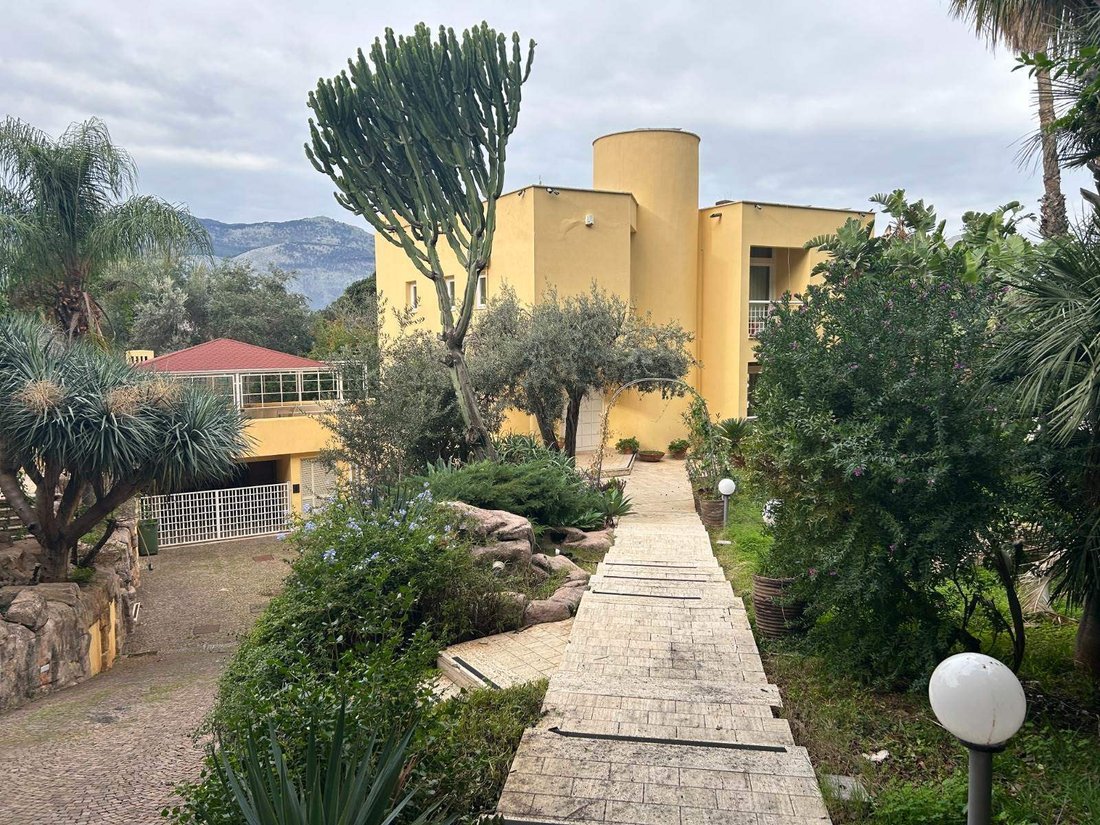 Villa in Mondello - Castelforte, Palermo, Italy 1 - 18266245