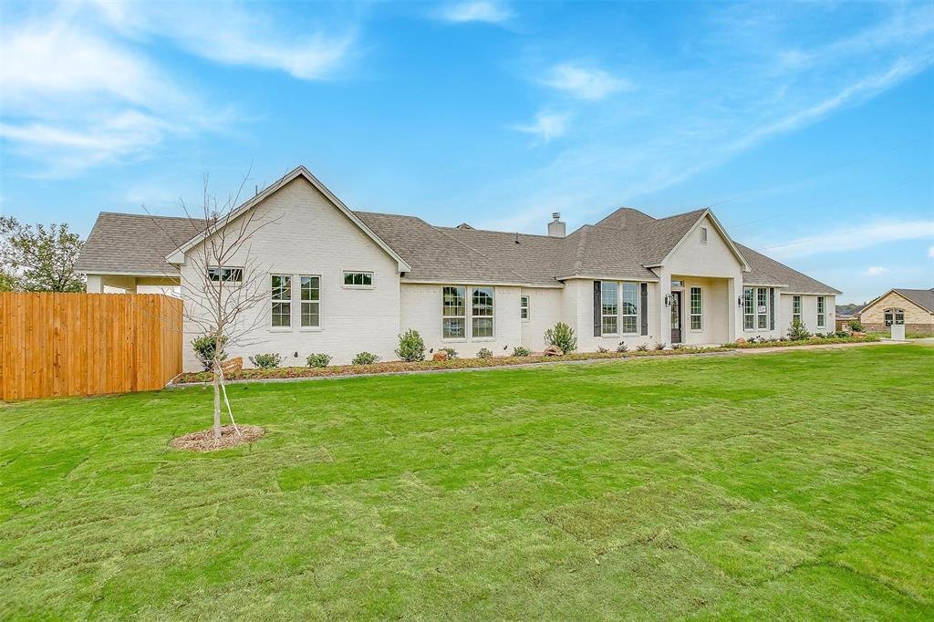 House in Crowley, Texas, United States 1 - 18261191