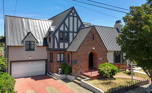 House in Hayward, California, United States 1