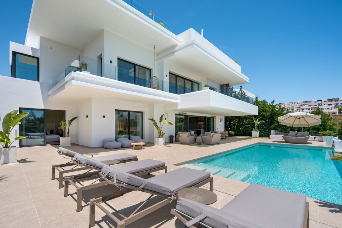 Villa in Cancelada, Estepona, Andalusia 3 - 18260412