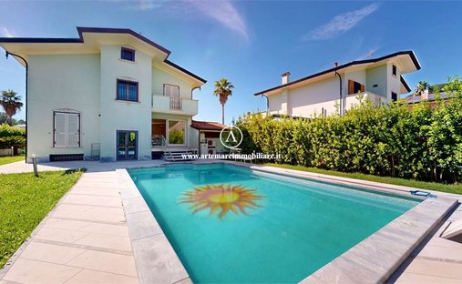 Villa in Marina Verde - Renella, Montignoso, Tuscany 1