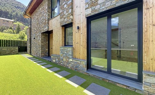 Villa in Incles, Canillo, Andorra 1