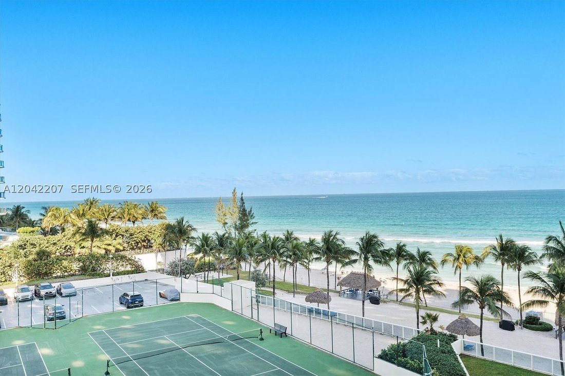 Condo in Sunny Isles Beach, Florida, United States 1 - 18261500