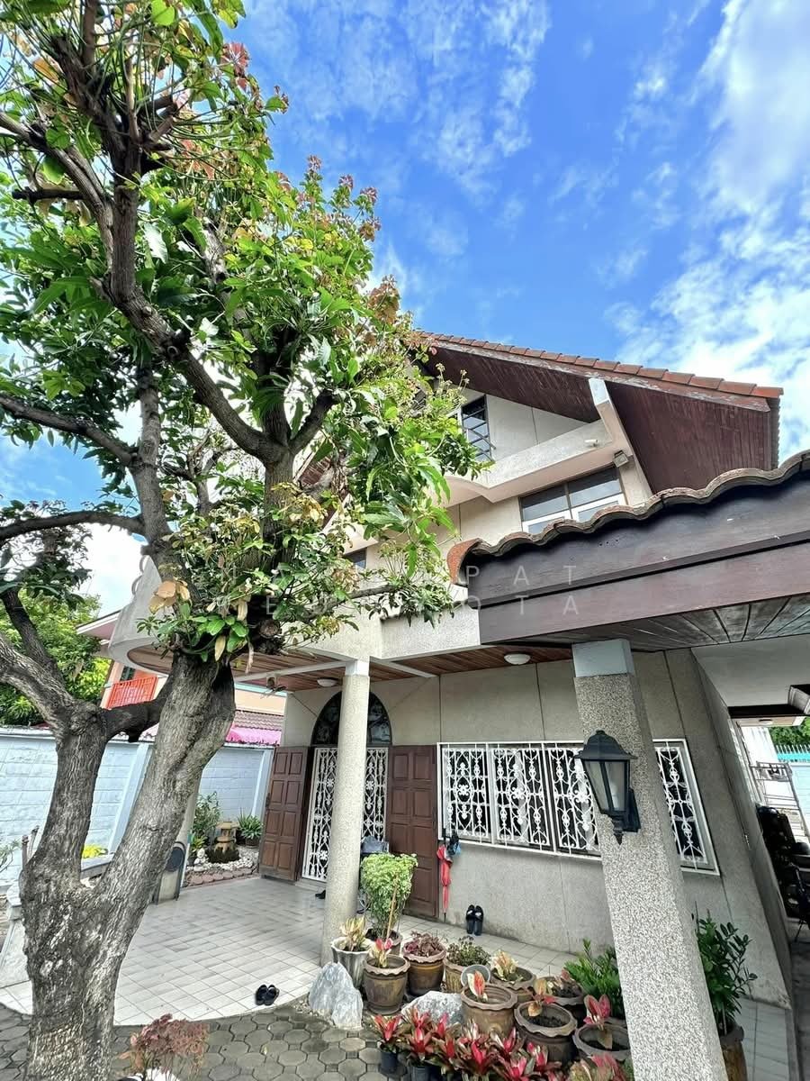 House in Chong Nonsi, Krung Thep Maha Nakhon, Thailand 2 - 18262497