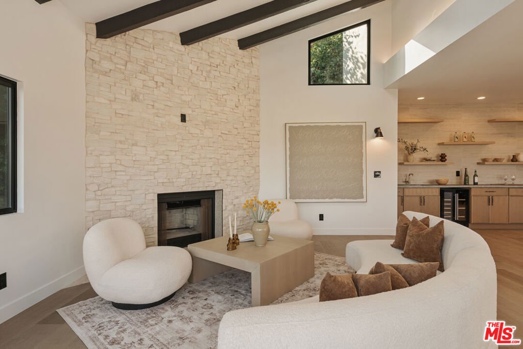 House in Los Angeles, California, United States 1 - 18265925