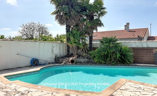 Villa in Bourg, Périgny, France 1