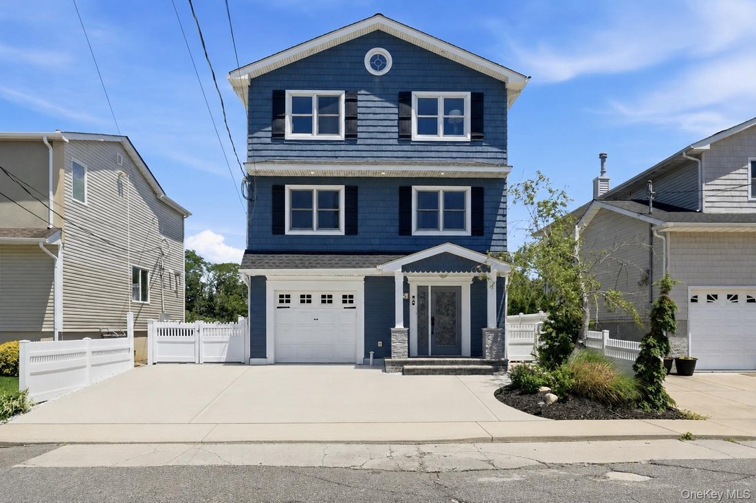 House in Island Park, New York, United States 1 - 18265875