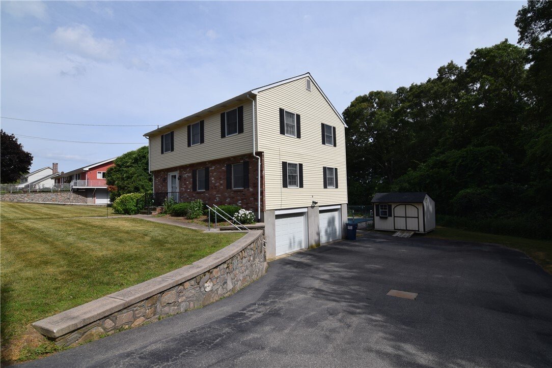 House in Westerly, Rhode Island, United States 4 - 18263482