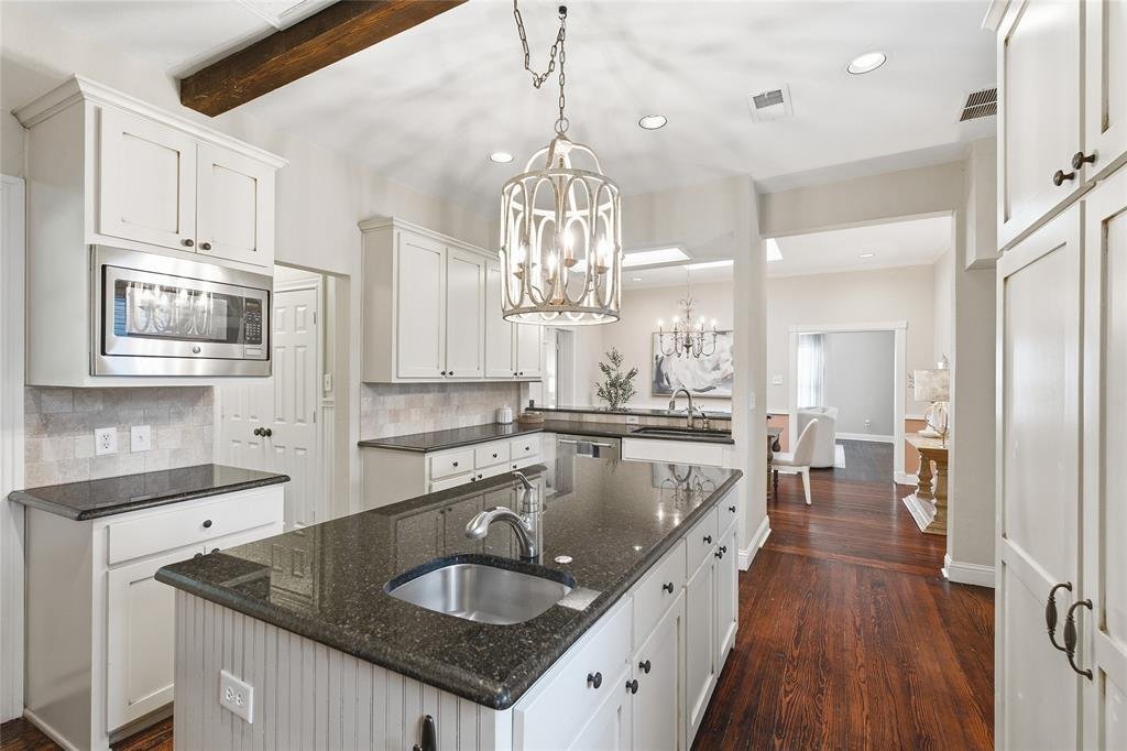 House in Frisco, Texas, United States 5 - 18265174