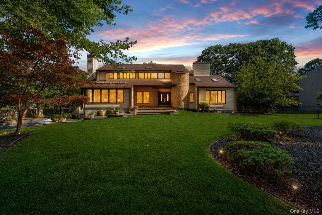 House in Setauket- East Setauket, New York, United States 1 - 18086798