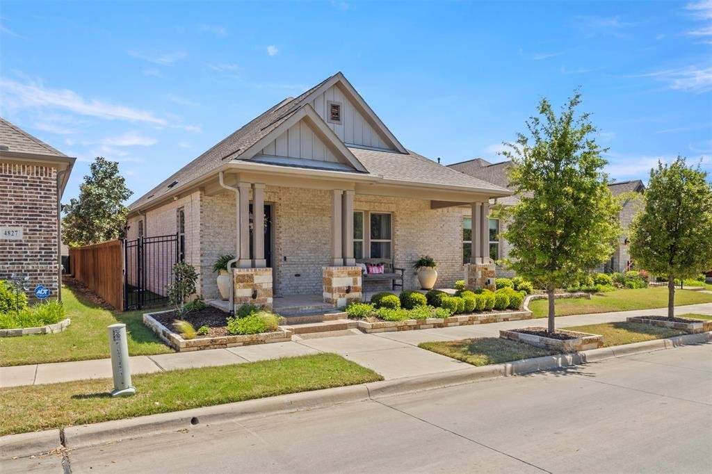 House in Arlington, Texas, United States 1 - 16512395