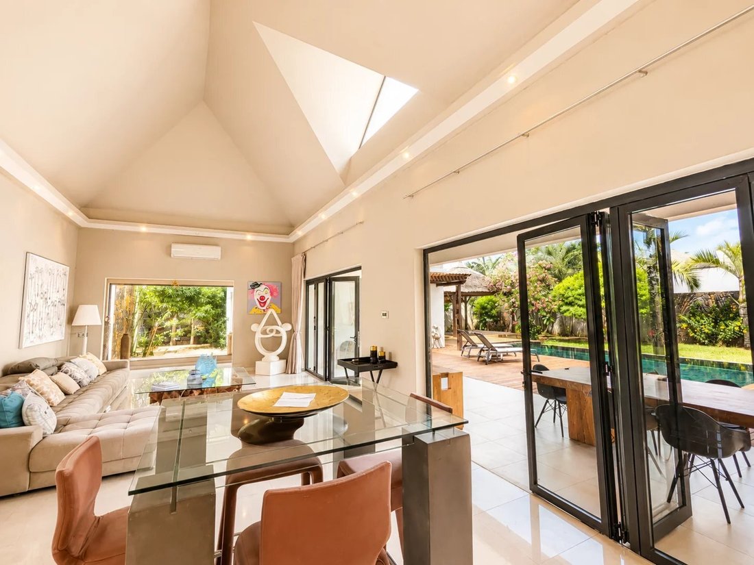 Villa in Grand Baie, Rivière du Rempart District, Mauritius 5 - 17853194