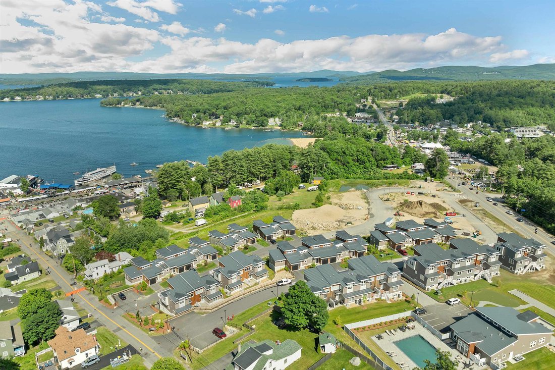 Condo in Laconia, New Hampshire, United States 5 - 18261652
