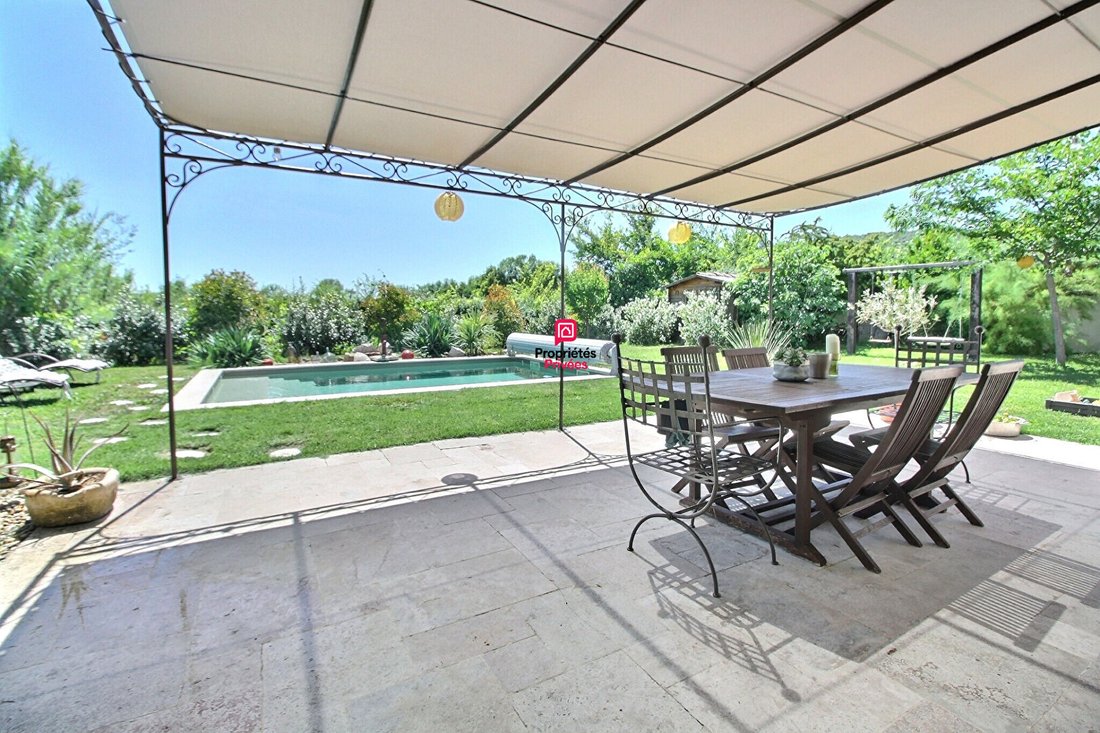 Villa in Vacquieres, Occitania, France 1 - 18262484