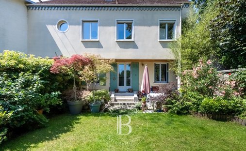 Haus in Montreuil, Versailles, Frankreich 1