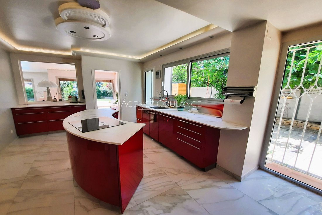 Villa in La Ciotat, Provence-Alpes-Côte d'Azur, France 3 - 18261617