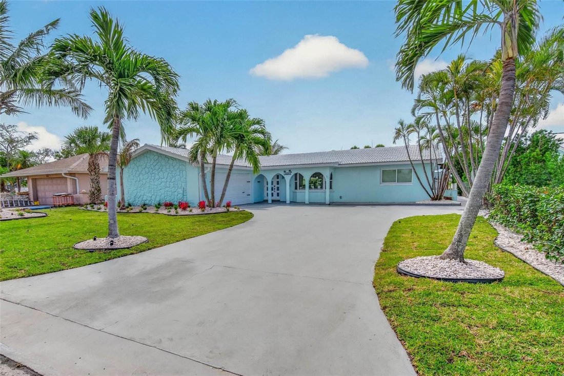 House in St. Pete Beach, Florida, United States 3 - 18264305