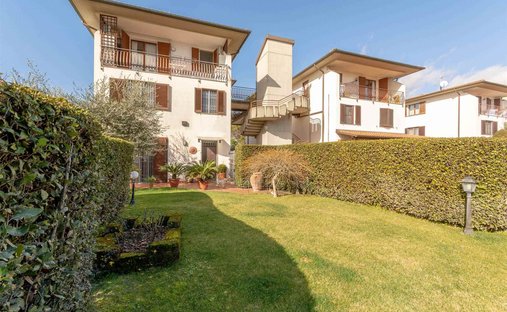 Capalle-La Villa-Esselunga, Campi Bisenzio, Tuscany 1