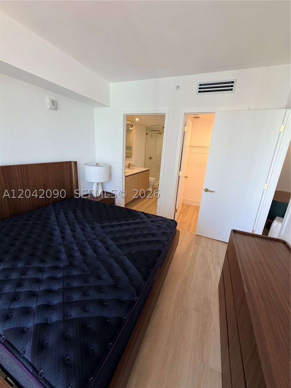 Condo in Miami, Florida, United States 5 - 18264353