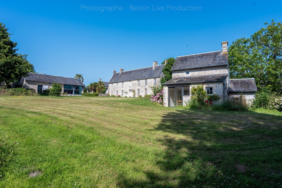 House in Vierville-sur-Mer, Normandy, France 2 - 17698306