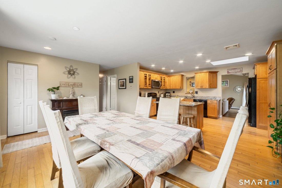 House in Milford, Connecticut, United States 4 - 18263422