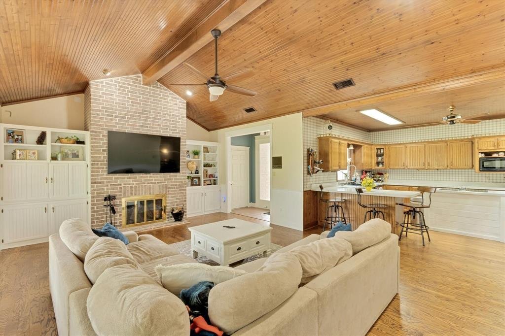 House in Weatherford, Texas, United States 3 - 18265276