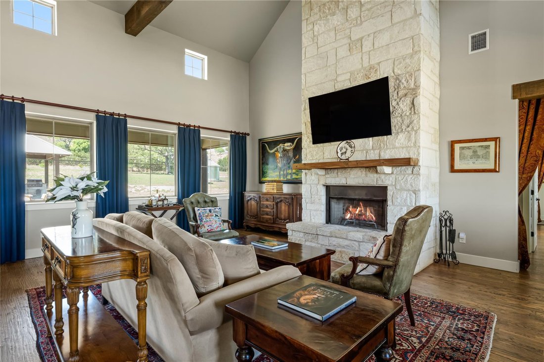 House in Fredericksburg, Texas, United States 5 - 18261686