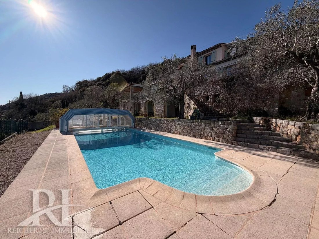 Villa in Spéracèdes, Provence-Alpes-Côte d'Azur, France 2 - 18261959