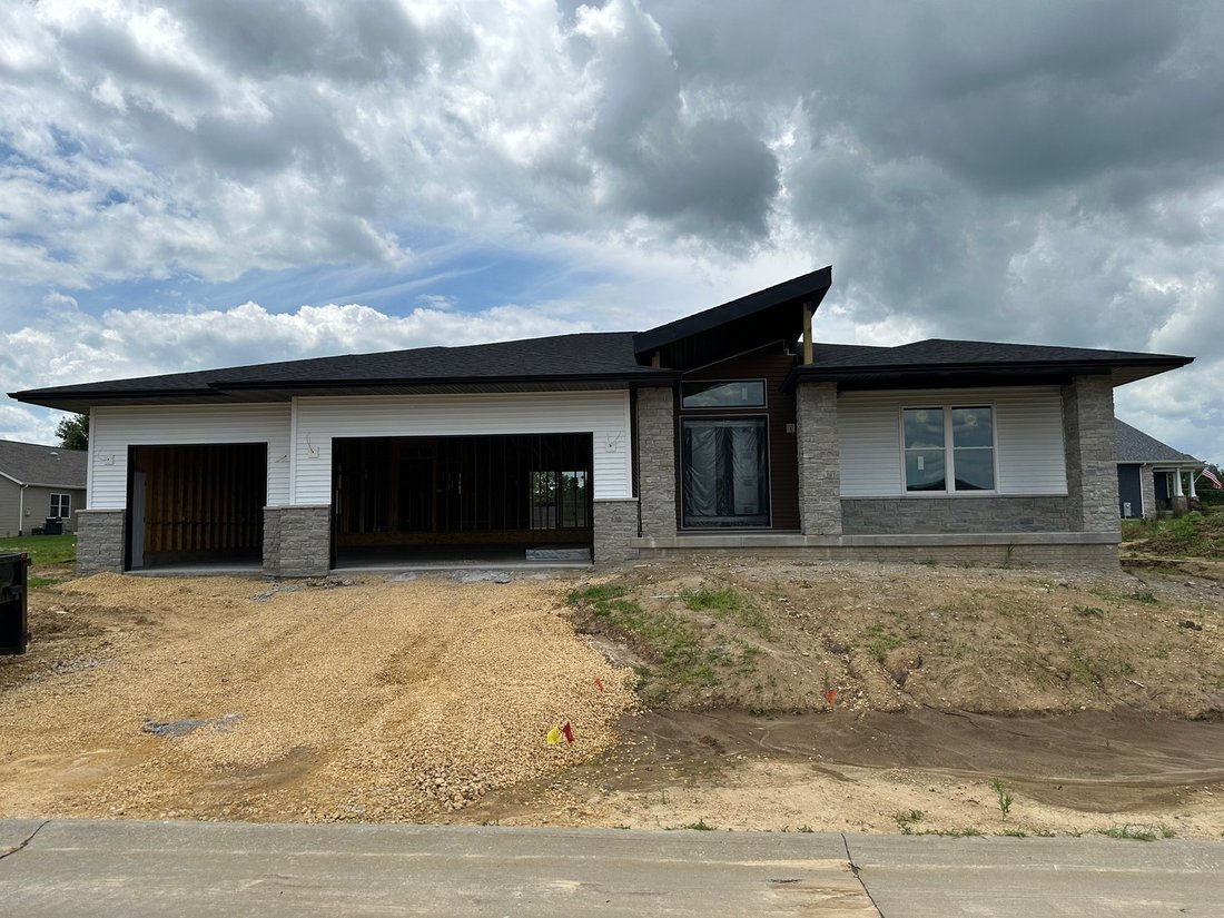 House in Davenport, Iowa, United States 1 - 17313504