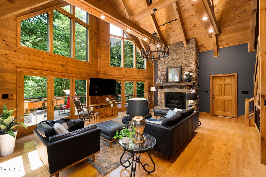 House in Mountain City, Tennessee, United States 3 - 18263169