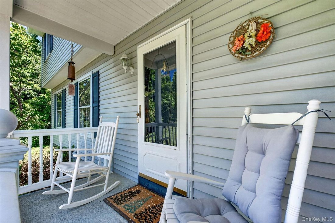 House in Pleasant Valley, New York, United States 3 - 18079723