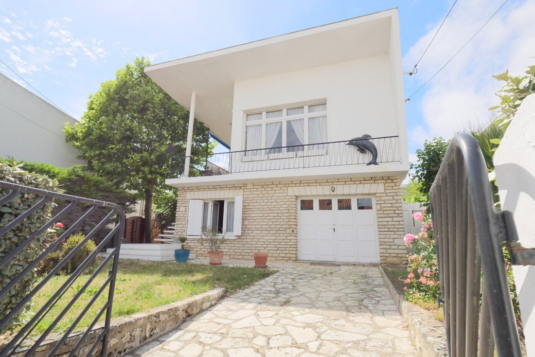Villa in Pontaillac, Royan, France 1 - 18261139