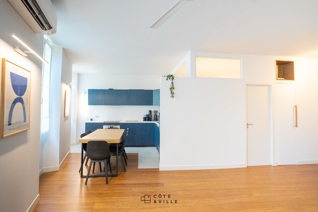 Apartment in La Conception, 5e Arrondissement, Marseille 2 - 17571202
