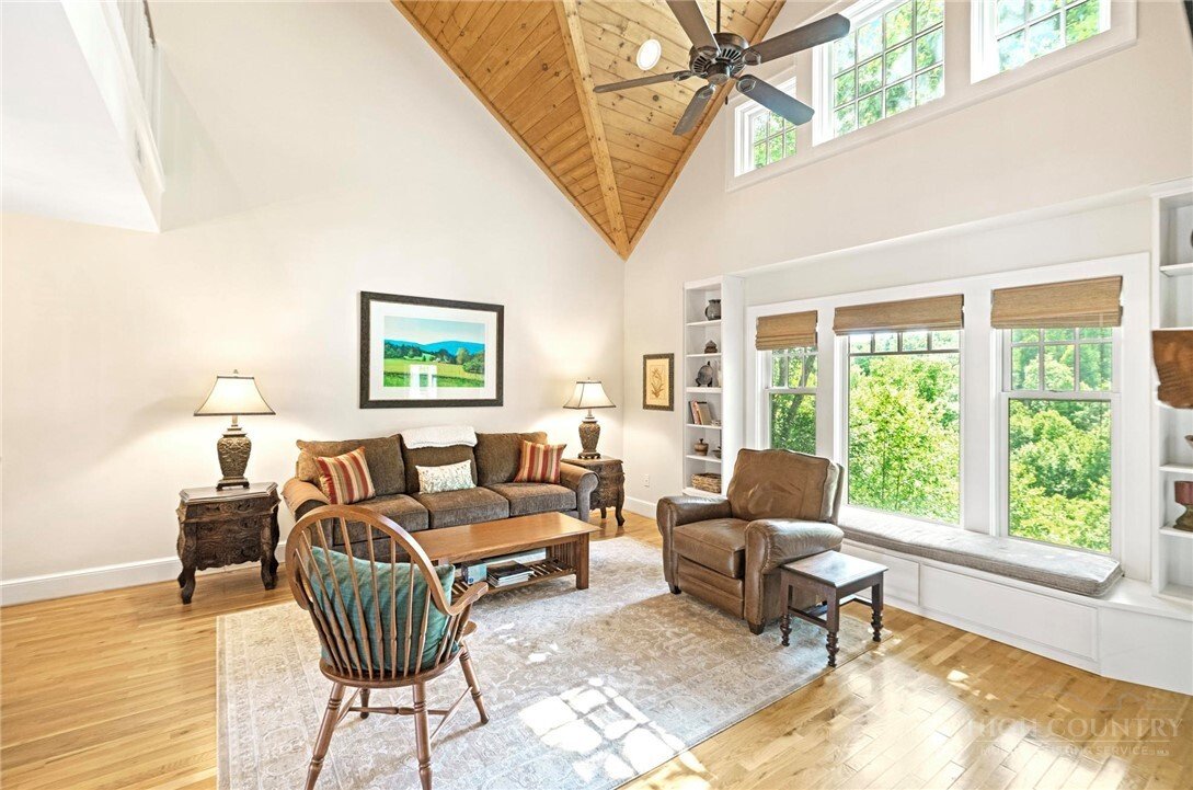 Condo in Boone, North Carolina, United States 5 - 18260152