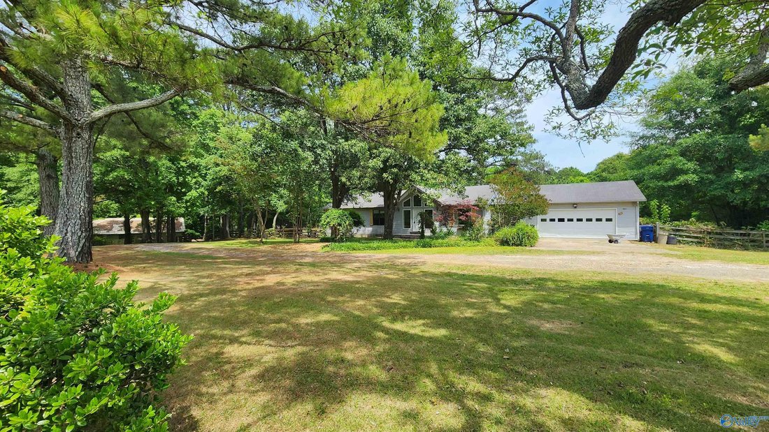 House in Hazel Green, Alabama, United States 3 - 18263657