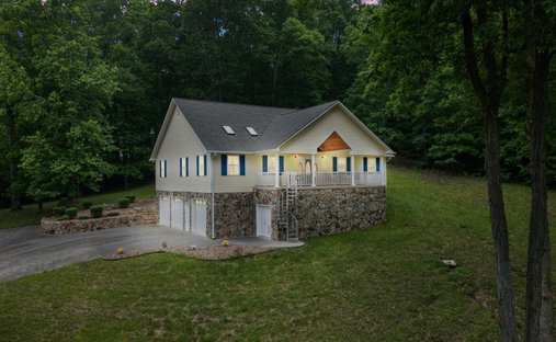 House in Riceville, Tennessee, United States 1