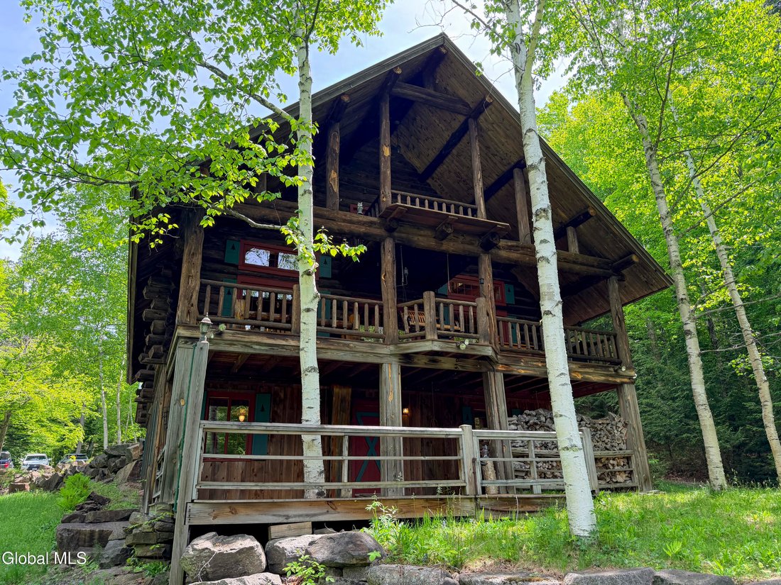 House in Johnsburg, New York, United States 2 - 18260202