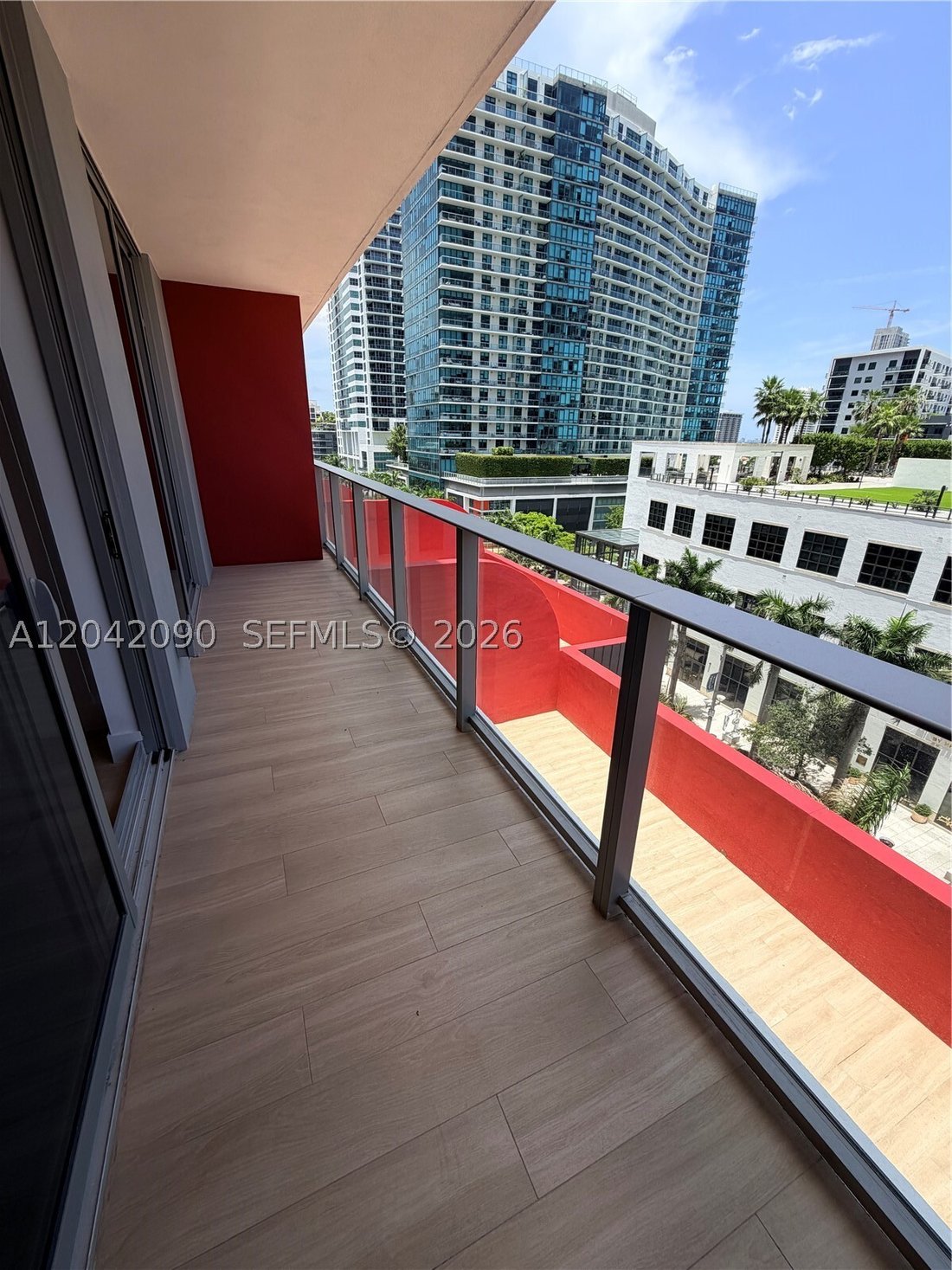 Condo in Miami, Florida, United States 4 - 18264353